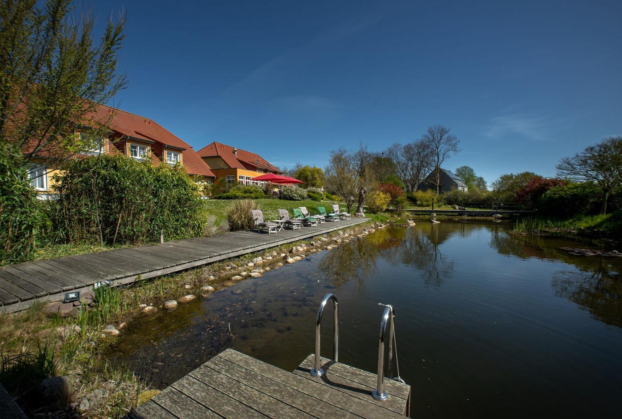 Hotel & Restaurant Zum Kap Arkona Putgarten Exterior foto