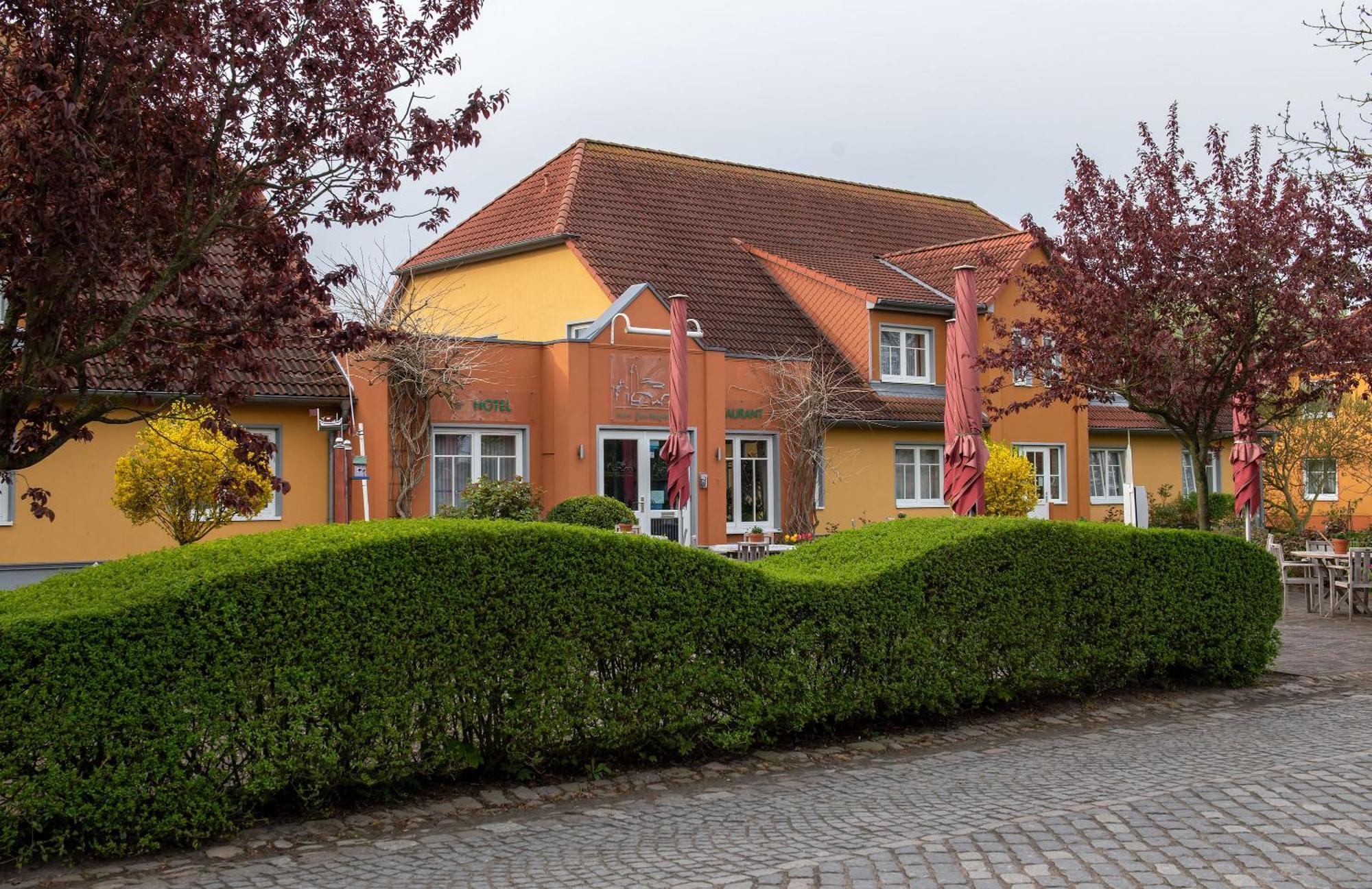 Hotel & Restaurant Zum Kap Arkona Putgarten Exterior foto